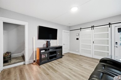 718 Elwood St, Middletown, OH 45042 - photo 7