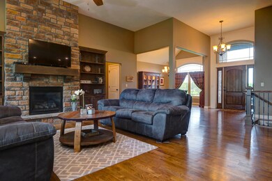 1296 S Amber Ridge Dr, Nixa, MO 65714 - photo 3