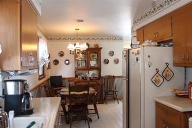 5255 Irish Ln, Fitchburg, WI 53711 - photo 7