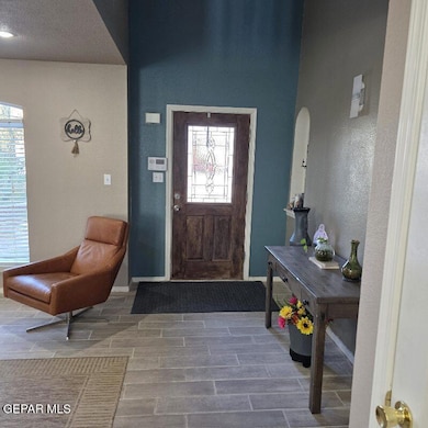 12248 Holy Springs, 9