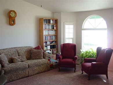 1518 W Hawaii Ave, Nampa, ID 83686 - photo 2