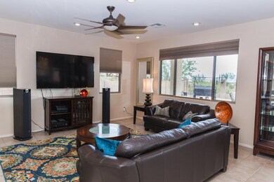 Livingroom1