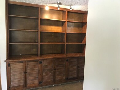 18 Greenwood Cir, North Tonawanda, NY 14120 - photo 4