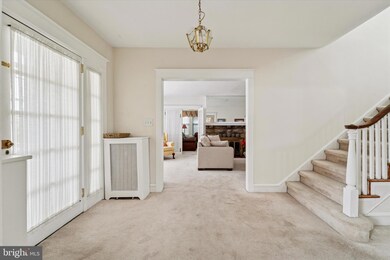 472 Gainsboro Rd, Drexel Hill, PA 19026 - photo 4