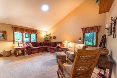 7621 Cottonwood Ln unit 13, Dexter, MI 48130 - photo 4