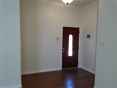 Foyer measuring 9.64 x 6.19
