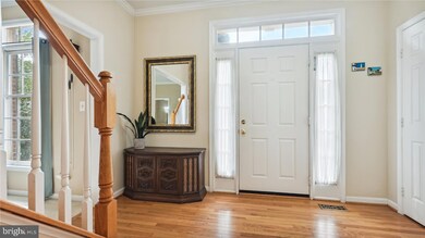 3019 Ashburton Manor Dr, Herndon, VA 20171 - photo 5