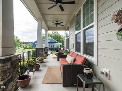 003-1280x960-covered-front-porch