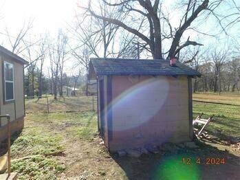 210 N Baldwin Ave, Spavinaw, OK 74366 - photo 6