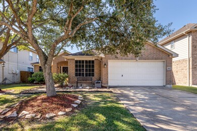 3807 Saxon Hollow Ct, Friendswood, TX 77546 - photo 3
