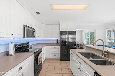 10-Kitchen