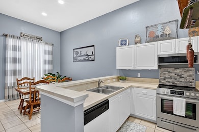 13200 W Newberry Rd unit DD169, Newberry, FL 32669 - photo 3