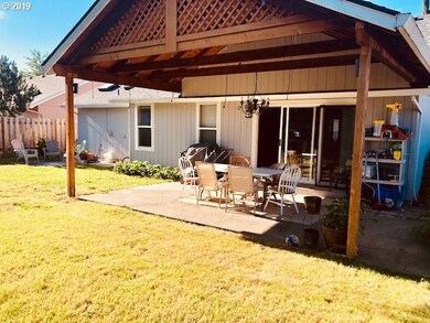 1236 Meadowlark Place, Molalla, OR 97038 - photo 3