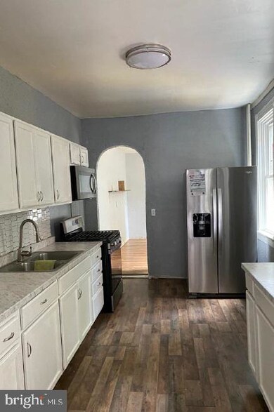 526 Locust St, Lancaster, PA 17602 - photo 6