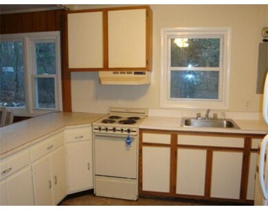 91 Sandy Cove Rd unit 1, Lunenburg, MA 01462 - photo 5