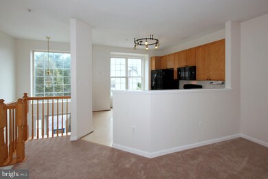 7128 Ladd Cir, Frederick, MD 21703 - photo 4