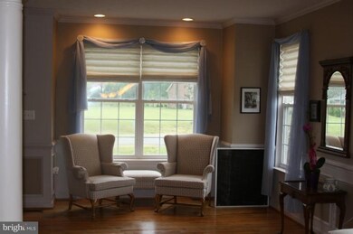 9213 Crescent Ln, La Plata, MD 20646 - photo 4