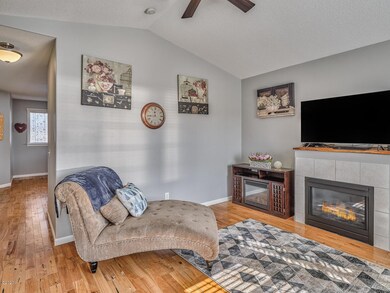 1727 SE 8th St, Lincoln City, OR 97367 - photo 6