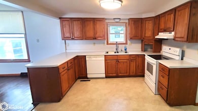 311 7th St, Ida Grove, IA 51445 - photo 3