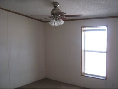 24225 N Cleveland St, Paulden, AZ 86334 - photo 7