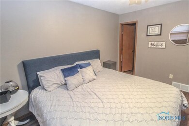 606 Wilson St, Genoa, OH 43430 - photo 6