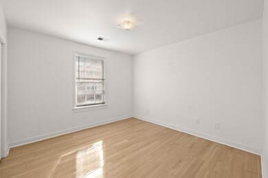 1093 King St unit C, Charleston, SC 29403 - photo 6