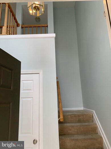 19909 Gateshead Cir, Germantown, MD 20876 - photo 6