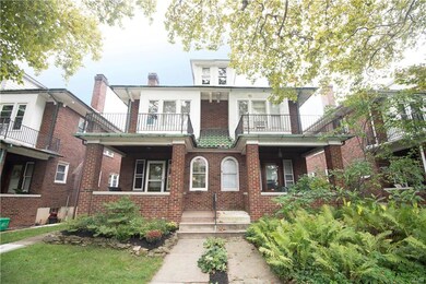 This brick twin has alot to offer and is move-in r
