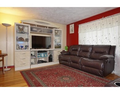 391 Cambridge St, Burlington, MA 01803 - photo 4