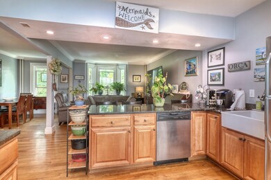 24 Thomas Park, Boston, MA 02127 - photo 5