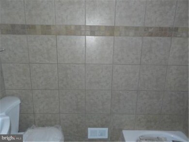 46 S Bridgeboro St unit C, Delran, NJ 08075 - photo 4