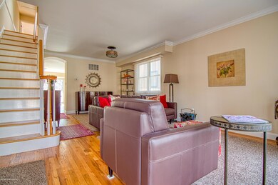 76 Beverly Ave, Staten Island, NY 10301 - photo 5