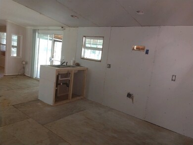 150 Dolly Dr, Crawfordville, FL 32327 - photo 4