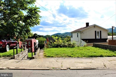 241 Columbia St, Cumberland, MD 21502 - photo 7