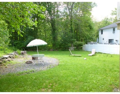 26 Dallas St, Worcester, MA 01604 - photo 6