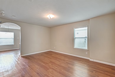 838 Darbydale Crossing Ln, Houston, TX 77090 - photo 7