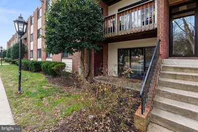 10725 West Dr unit 101, Fairfax, VA 22030 - photo 2