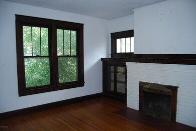 1712 Tyler Pkwy, Louisville, KY 40204 - photo 3