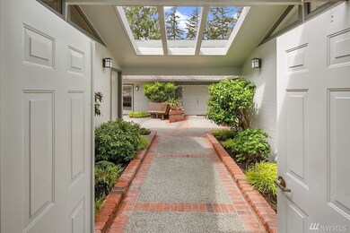 7011 78th Ave SE, Mercer Island, WA 98040 - photo 3