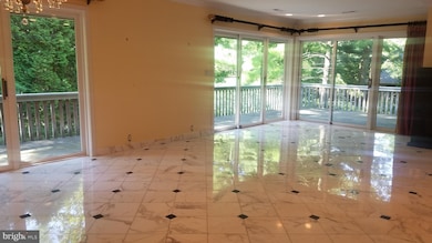 1270 Round Hill Rd unit 41, Bryn Mawr, PA 19010 - photo 2