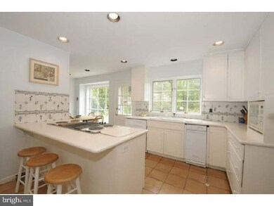 808 Edwin Ln, Bryn Mawr, PA 19010 - photo 6