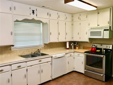 762 S Highway 71, Winslow, AR 72959 - photo 6