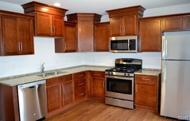 502 Monroe St, Freemansburg, PA 18017 - photo 7