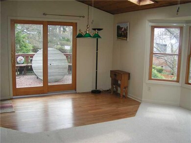 Family Room.