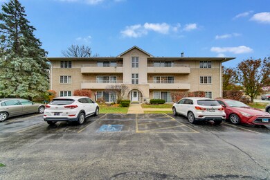10832 S 76th Ave unit 2T, Worth, IL 60482 - photo 2