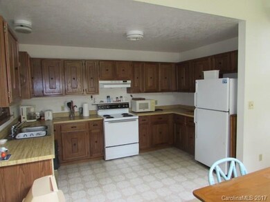 257 River Ridge Dr, Burnsville, NC 28714 - photo 5