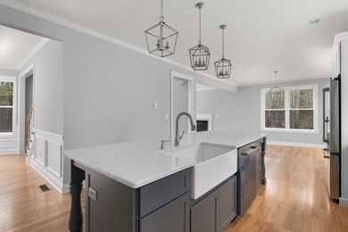 15 Arlington Ln, Walpole, MA 02081 - photo 4