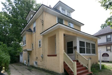 410-ElmSt-103