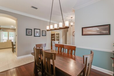 05 Dining Room View 2