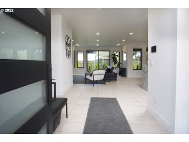 Entrance/Foyer